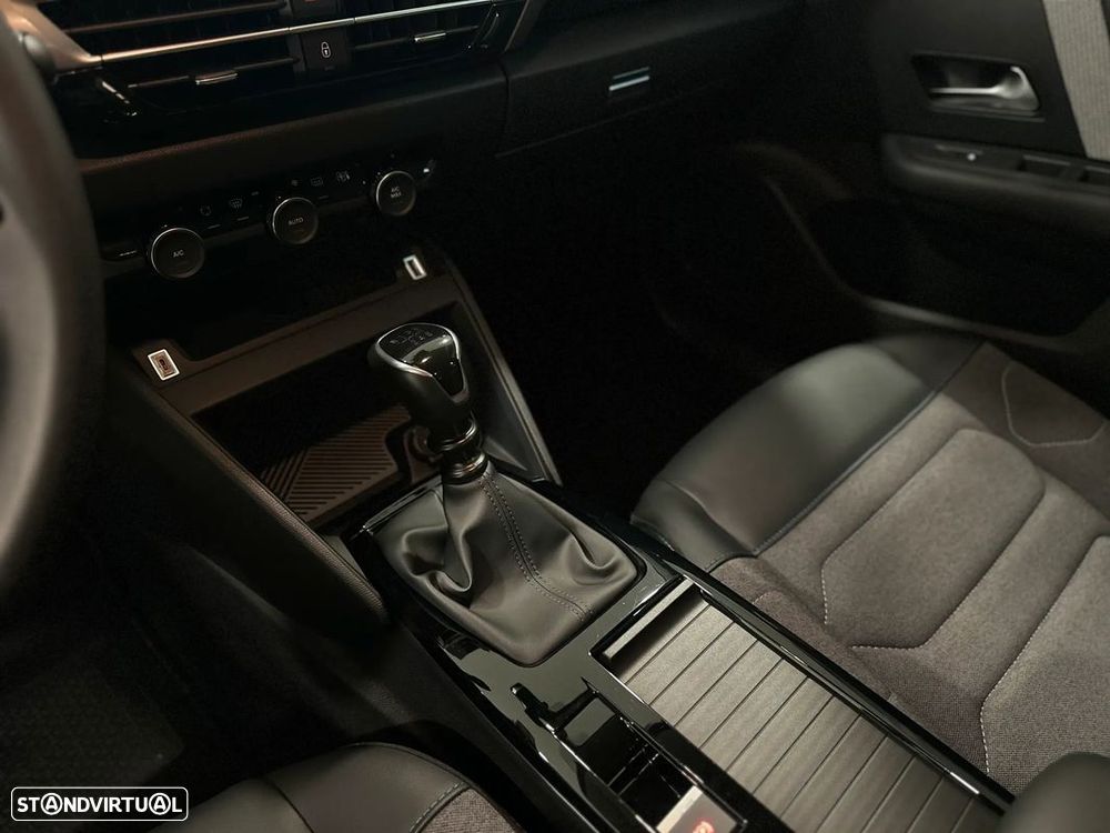 Citroën C4 1.2 PureTech Feel Pack - 21