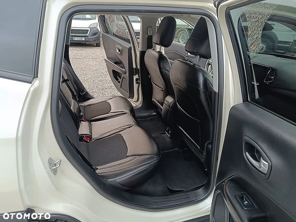 Jeep Compass 1.4 TMair Limited FWD S&S - 14