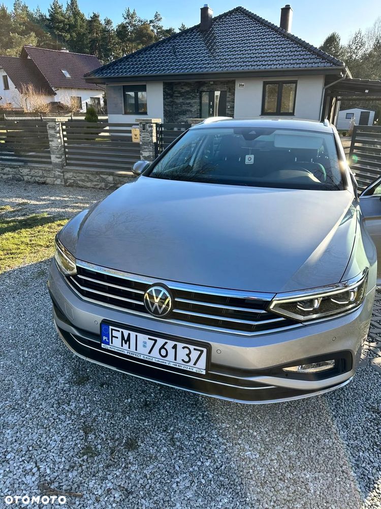 Volkswagen Passat 2.0 TDI SCR DSG Highline - 16