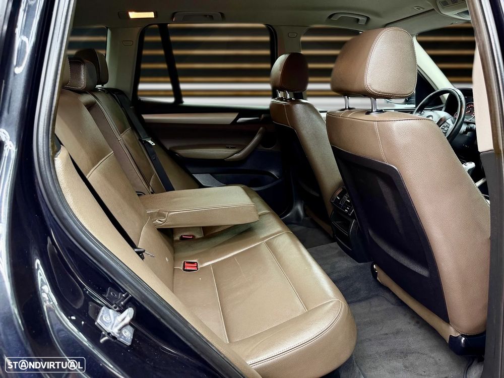 BMW X3 20 d xDrive - 12