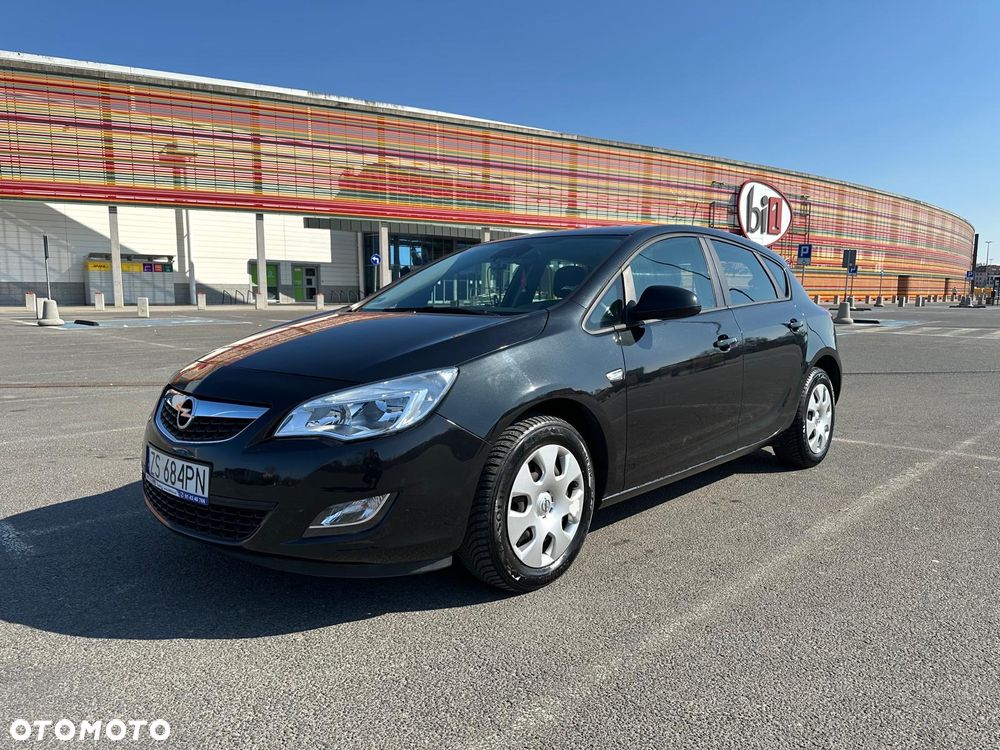Opel Astra - 1