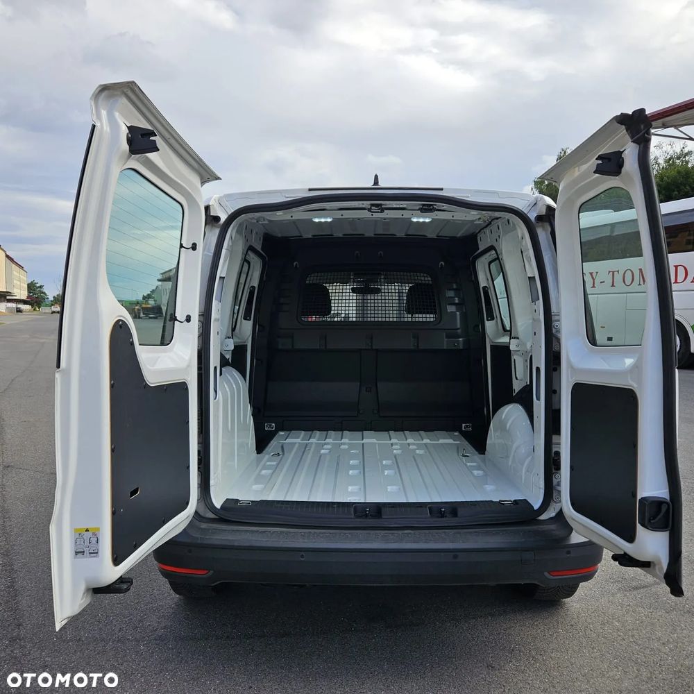 Volkswagen CADDY - 7