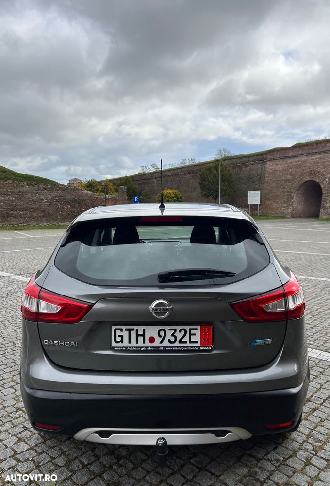 Nissan Qashqai 1.6 DCI Start/Stop N-Connecta - 13