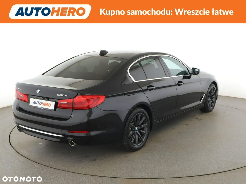 BMW Seria 5 530e iPerformance xDrive Luxury Line - 9