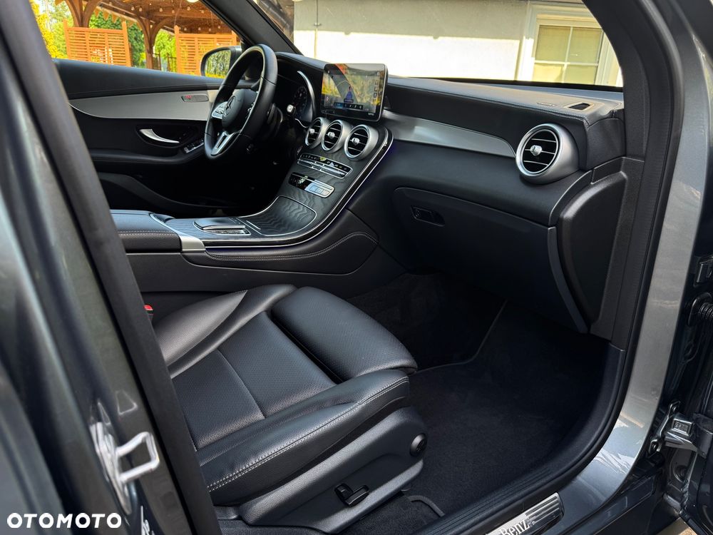 Mercedes-Benz GLC 200 d - 24