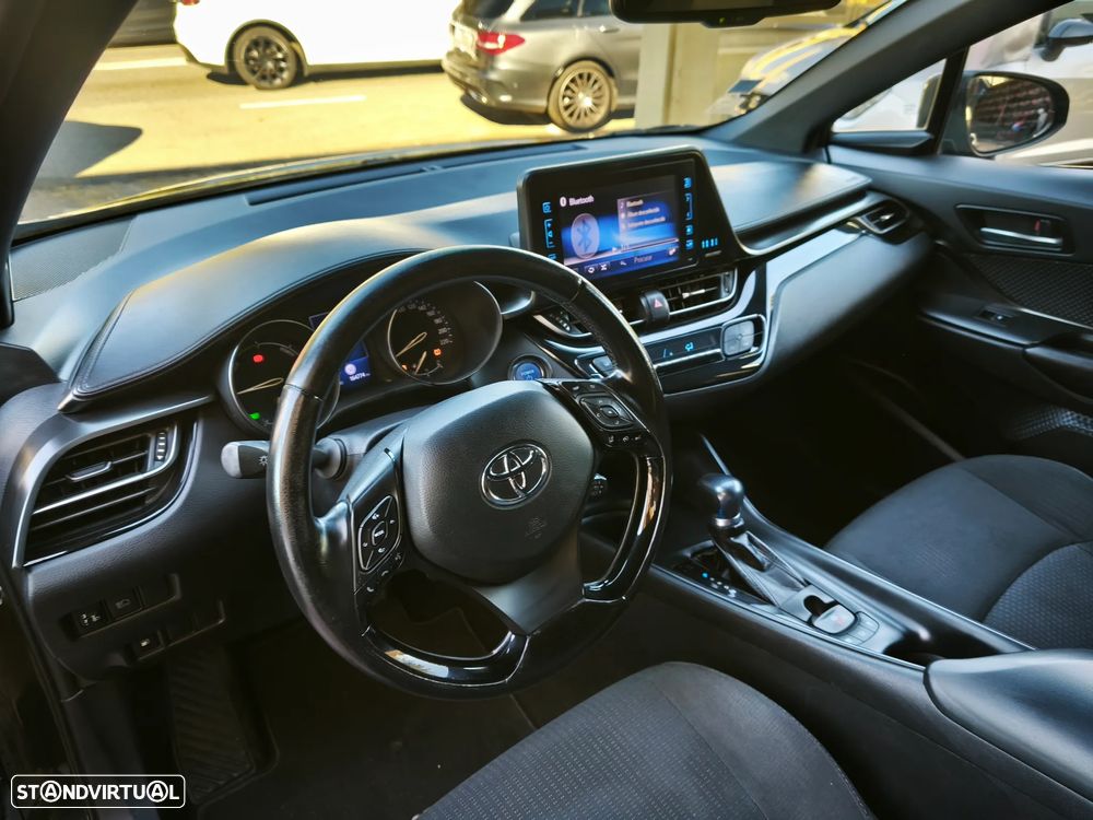 Toyota C-HR 1.8 HSD Comfort - 17