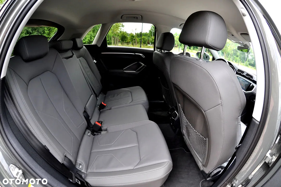 Audi Q3 35 TFSI S tronic - 17