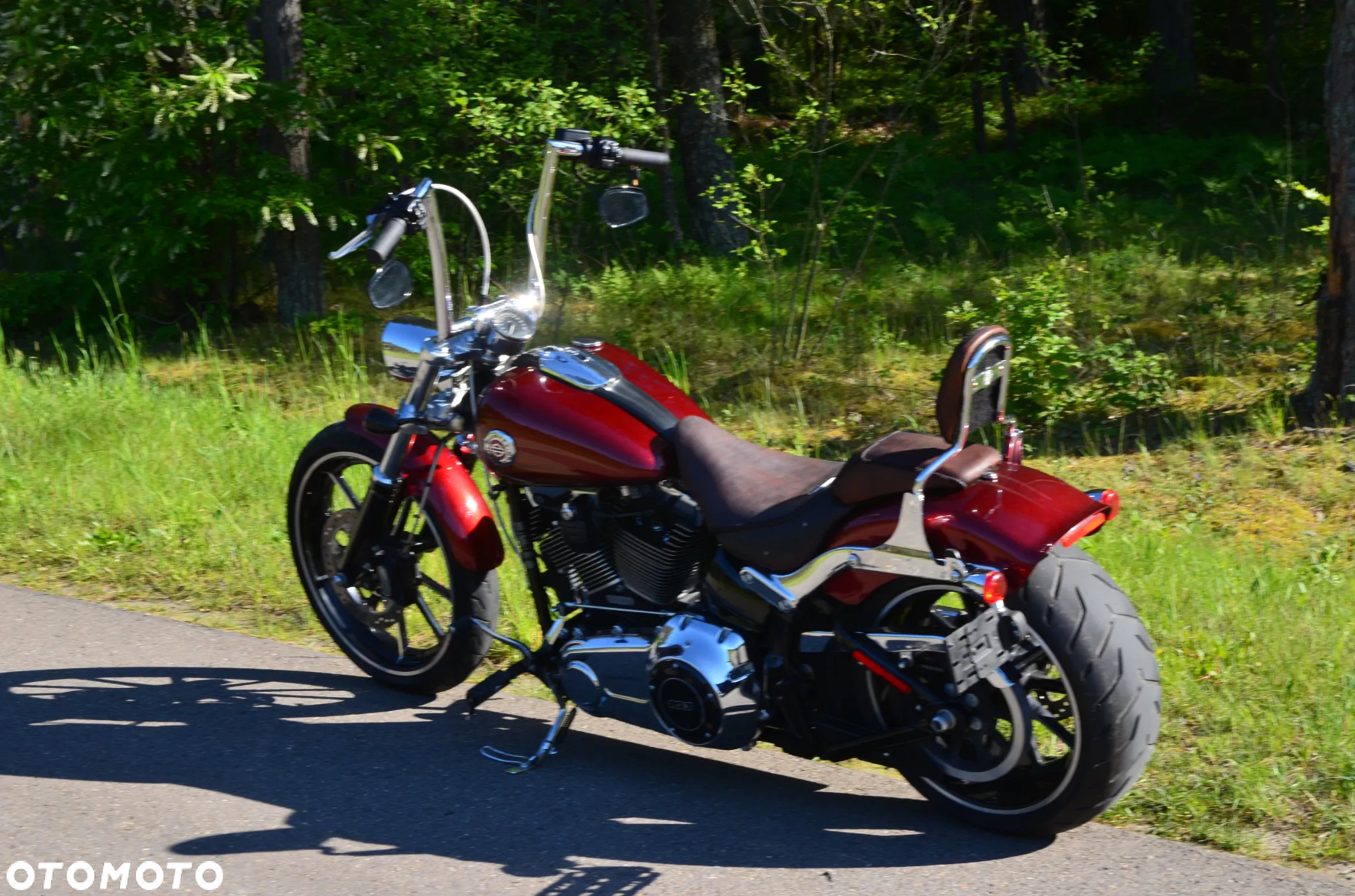Harley-Davidson Softail Breakout - 16