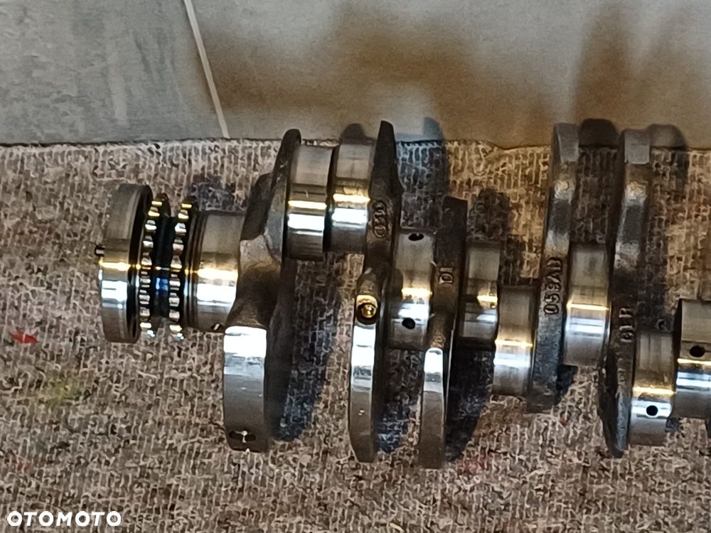 NR 69 Wał Korbowy do Audi A6 2,7TDI C6 059101AB - 6