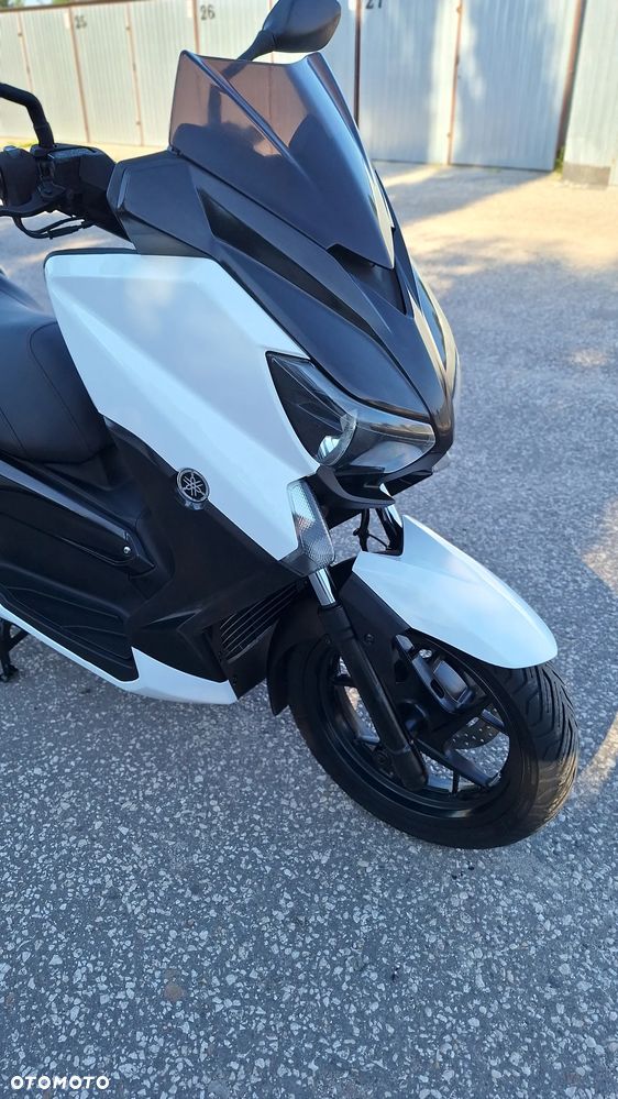 Yamaha X-max - 15
