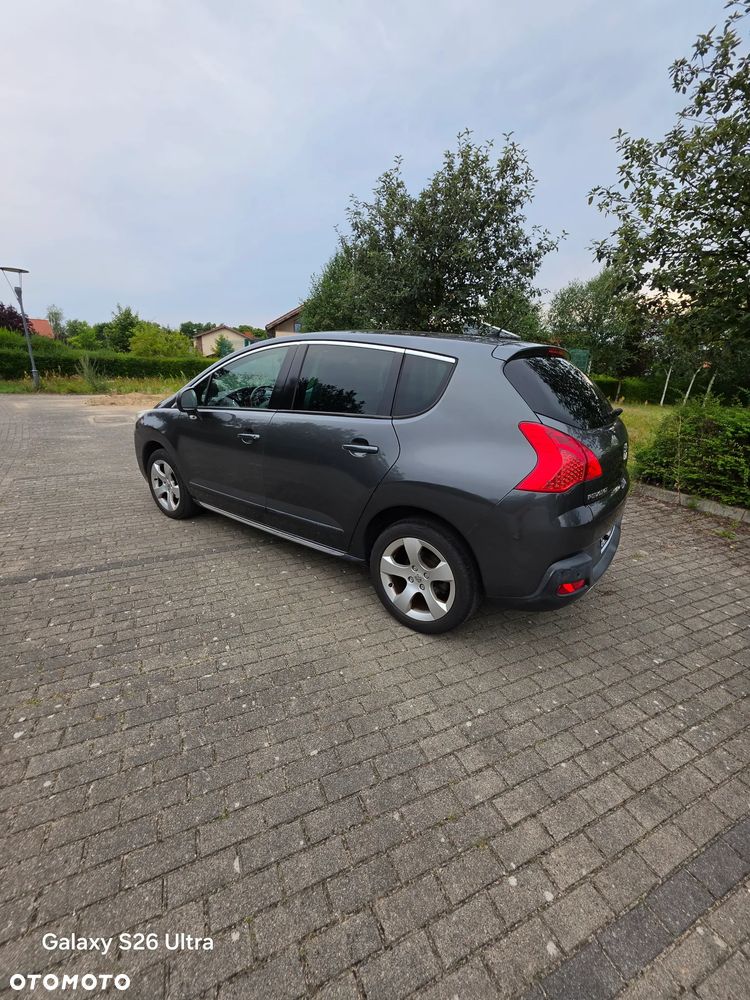 Peugeot 3008 1.6 HDi Premium - 12