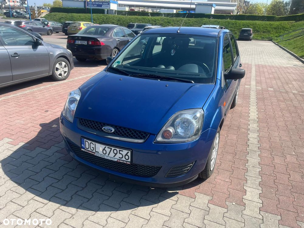 Ford Fiesta 1.3 Trend - 9