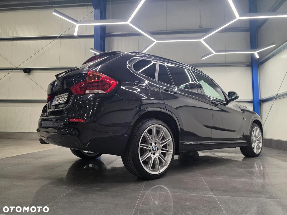 BMW X1 xDrive18d Sport Line - 17