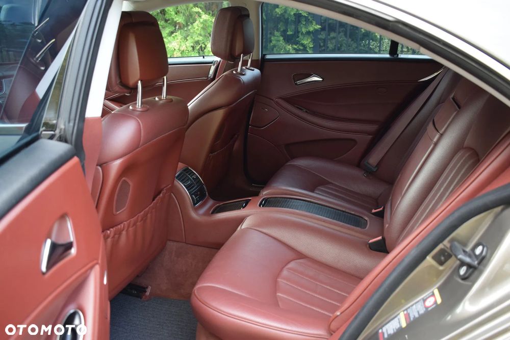 Mercedes-Benz CLS 320 CDI - 4