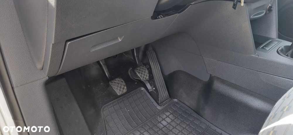 Volkswagen Caddy - 18