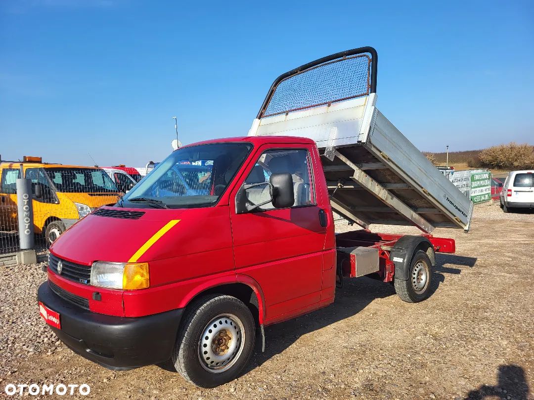 Volkswagen Transporter - 1