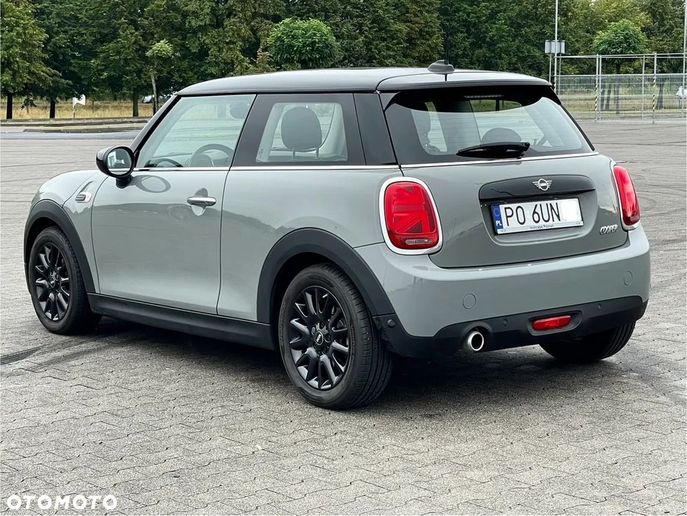 MINI Cooper Standard - 14
