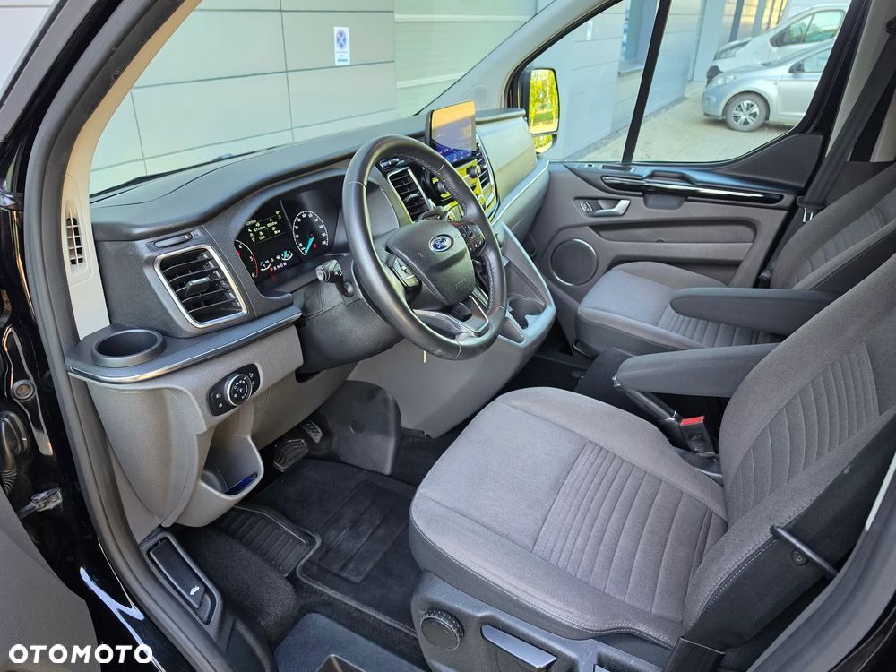 Ford Tourneo Custom 2.0 TDCi L2 Titanium SelectShift - 17