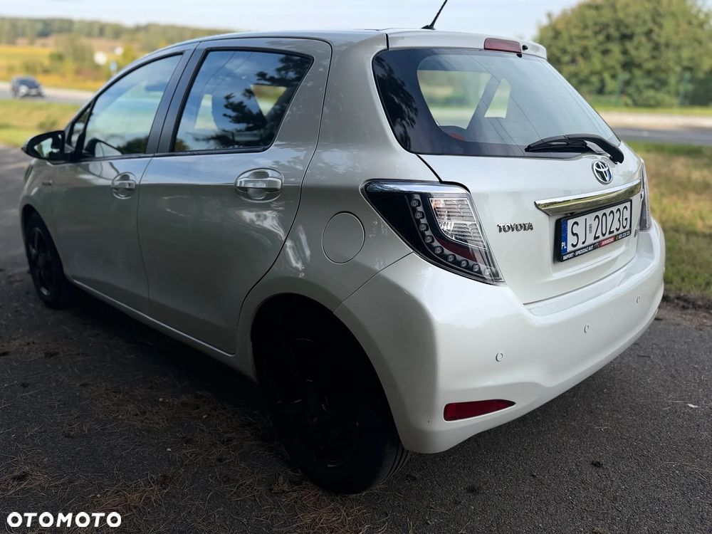 Toyota Yaris - 5
