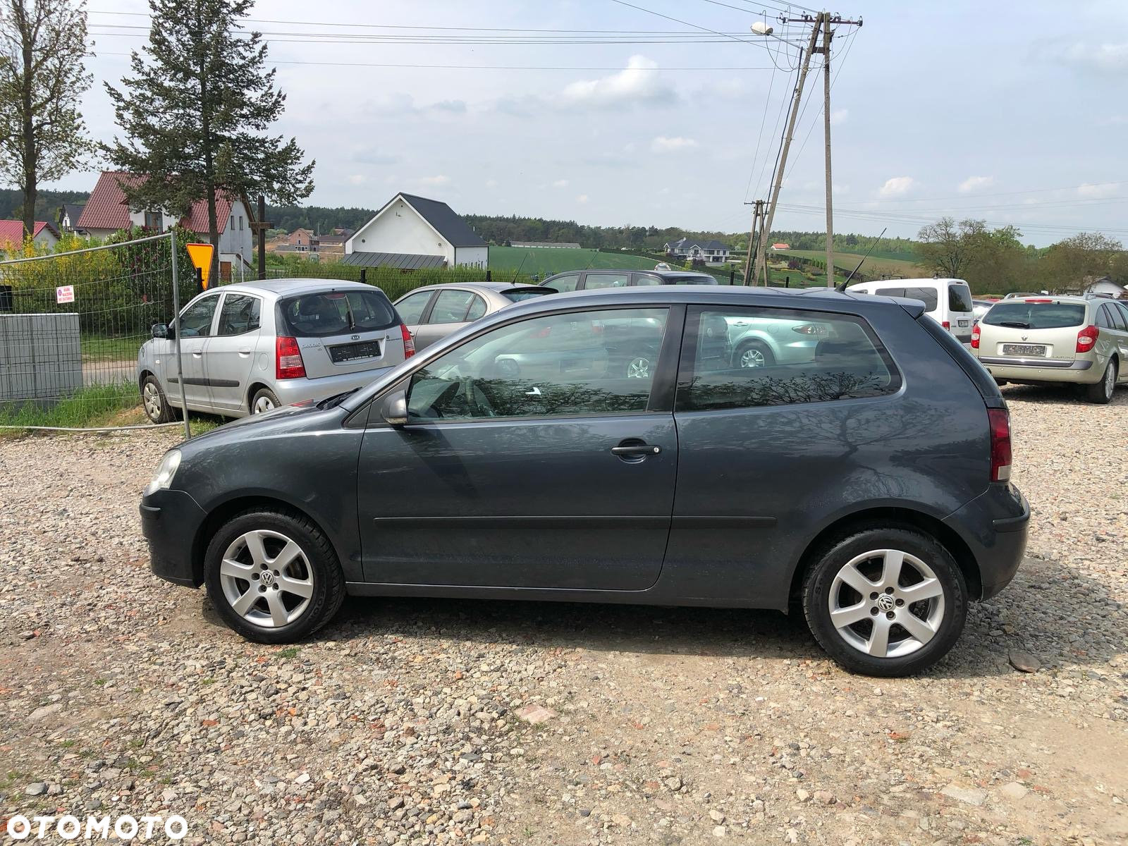 Volkswagen Polo 1.4 16V Sportline - 17
