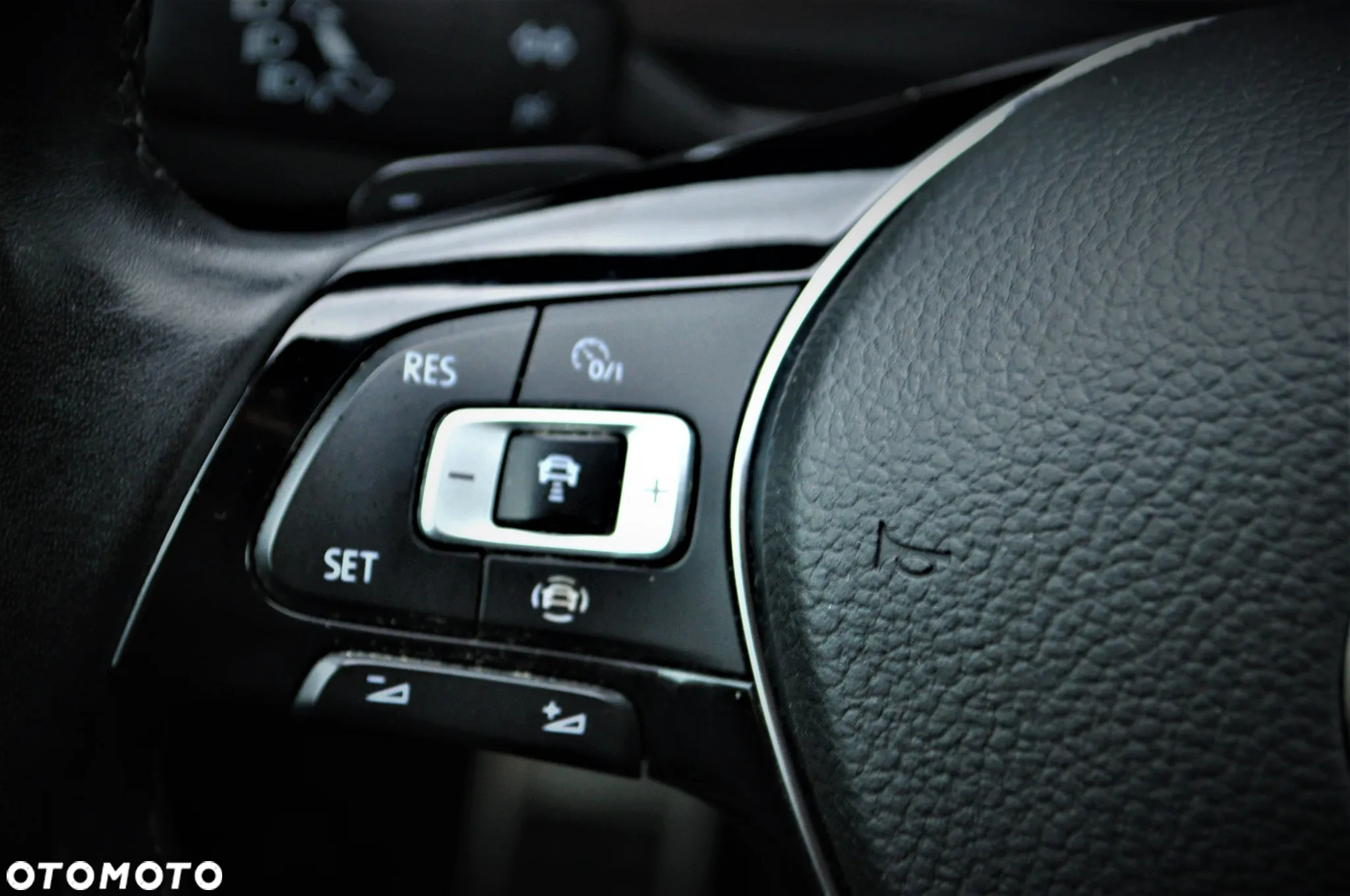Volkswagen Tiguan Allspace 2.0 TDI SCR IQ Drive DSG - 16