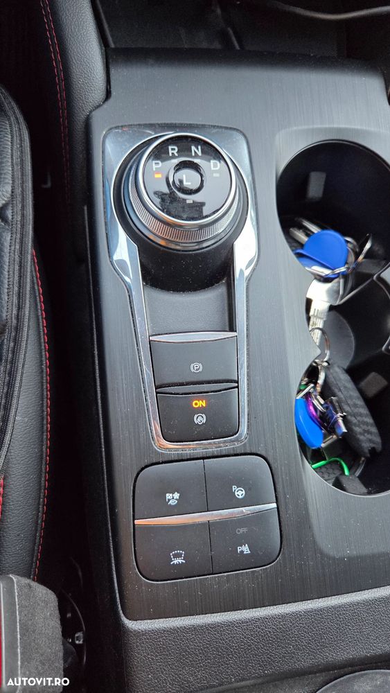 Ford Kuga 2.5 Duratec FHEV FWD ST Line - 14
