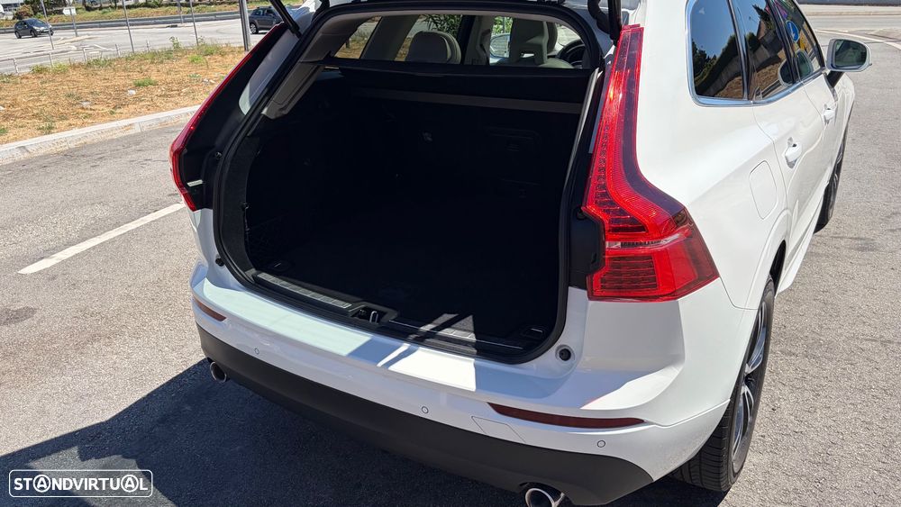 Volvo XC 60 D4 AWD Geartronic Momentum - 20