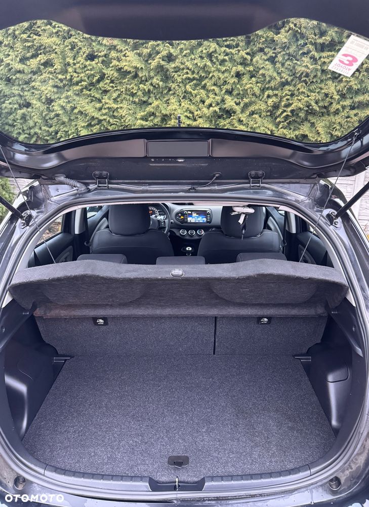 Toyota Yaris 1,5-Dual-VVT-iE - 10