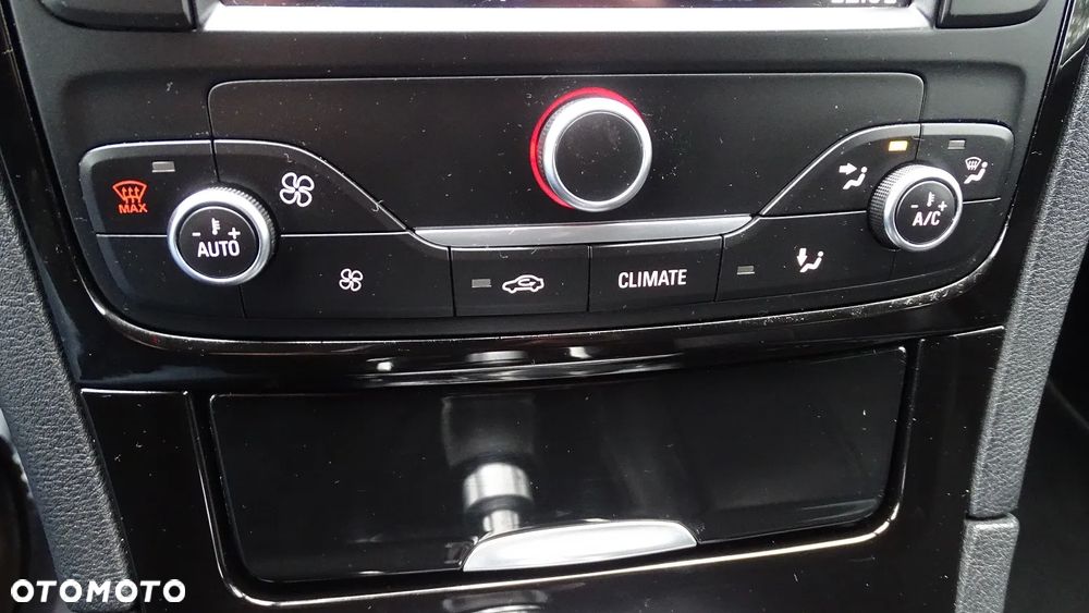 Ford S-Max 2.0 TDCi DPF Titanium - 16