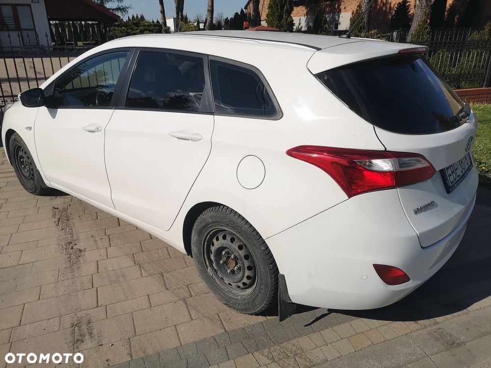 Hyundai i30 1.6 CRDi Classic - 3