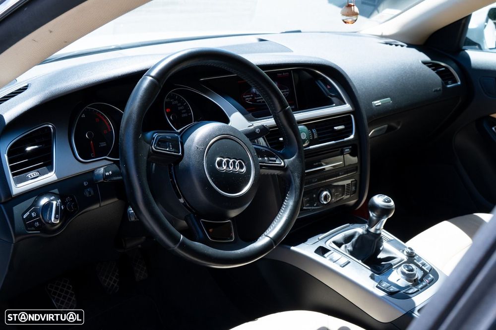 Audi A5 Sportback 2.0 TDi DPF - 9