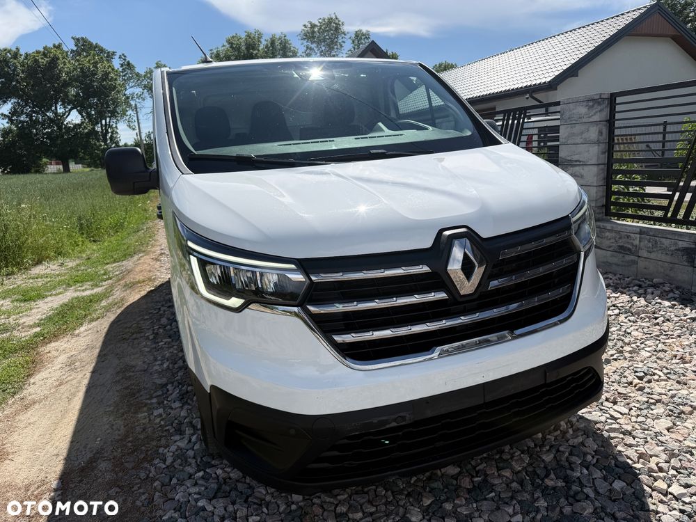 Renault Trafic - 18