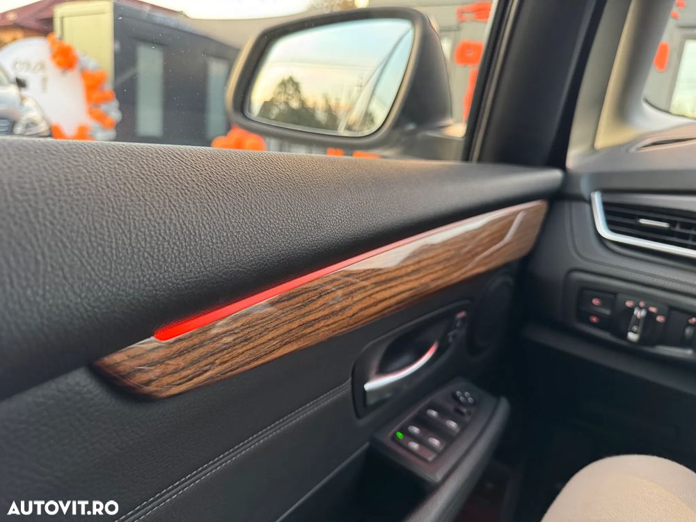 BMW Seria 2 220d Active Tourer Aut. Luxury Line - 35