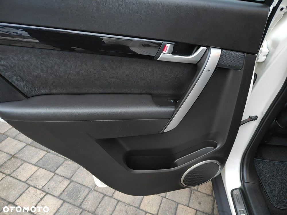 Chevrolet Captiva 2.2 2WD LT+ - 29