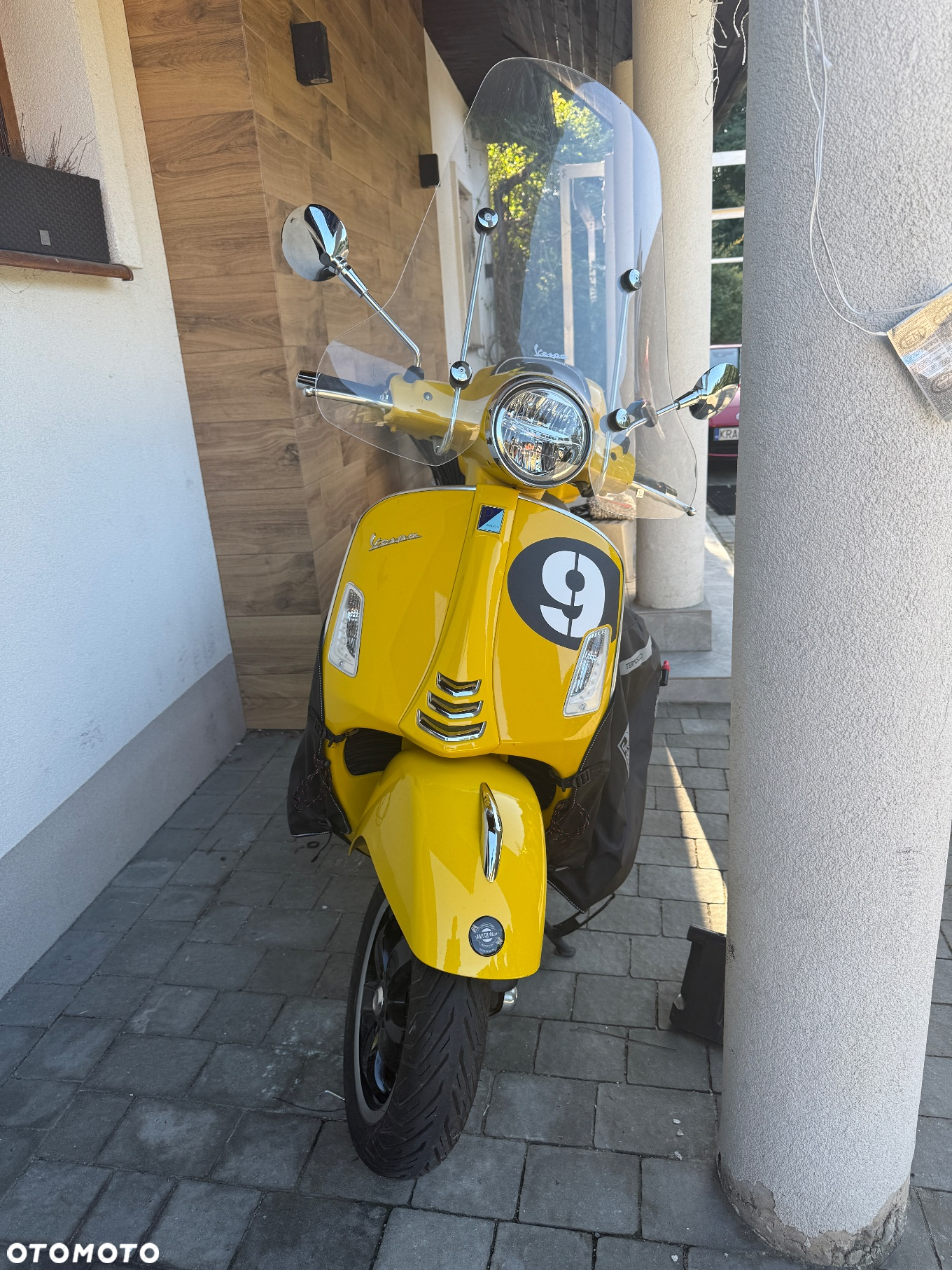 Vespa GTS - 8