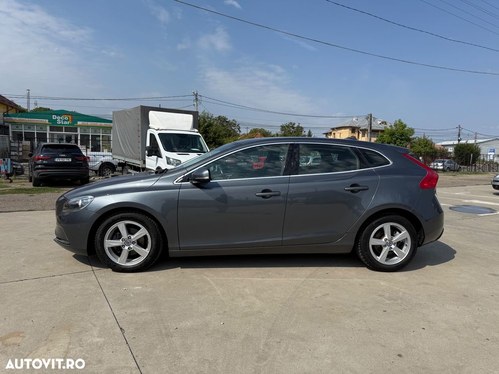 Volvo V40 D2 - 37