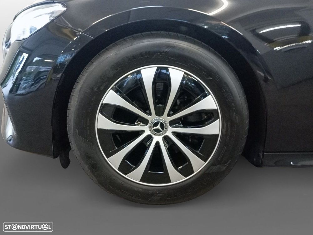 Mercedes-Benz E 220 d - 15