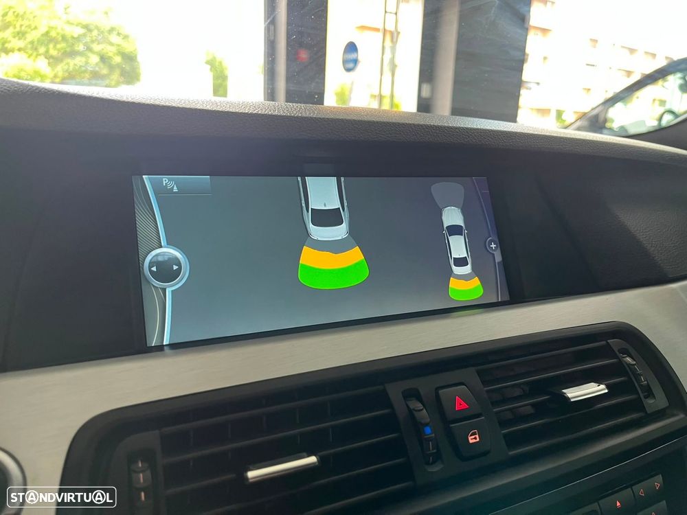BMW 525 d Pack M Auto - 38