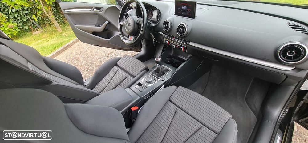 Audi A3 1.6 TDI Sport - 16