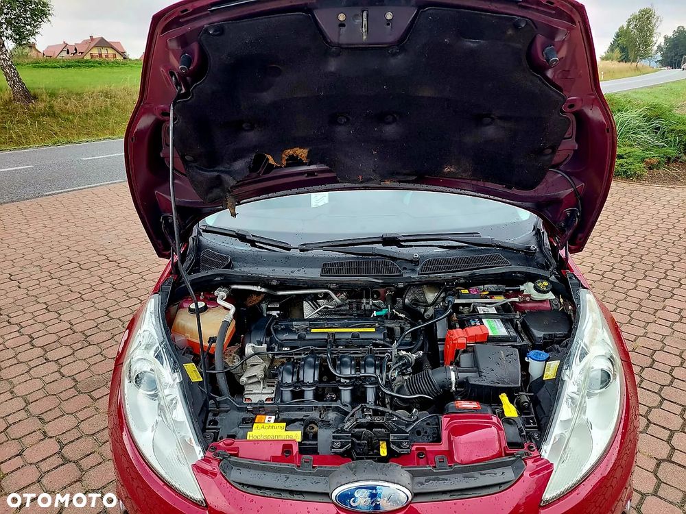 Ford Fiesta 1.25 Titanium - 24