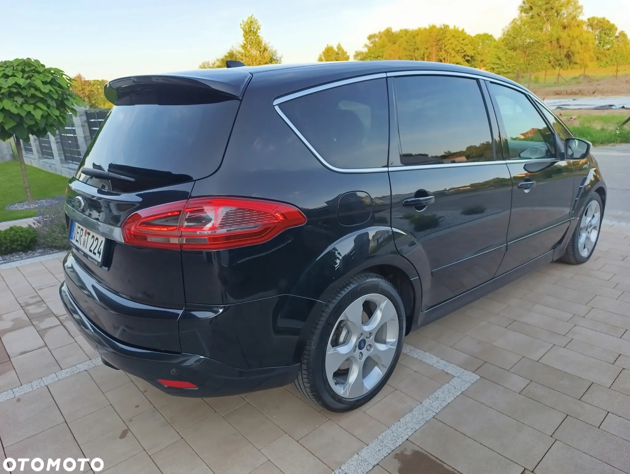 Ford S-Max - 27