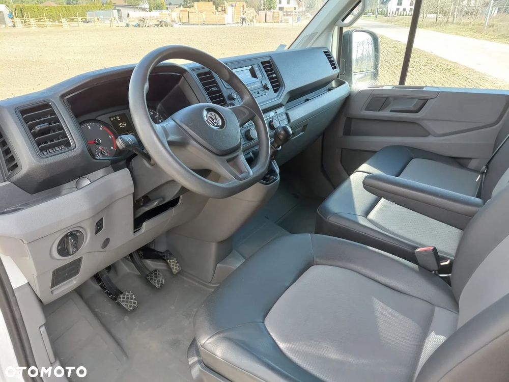 Volkswagen CRAFTER - 11