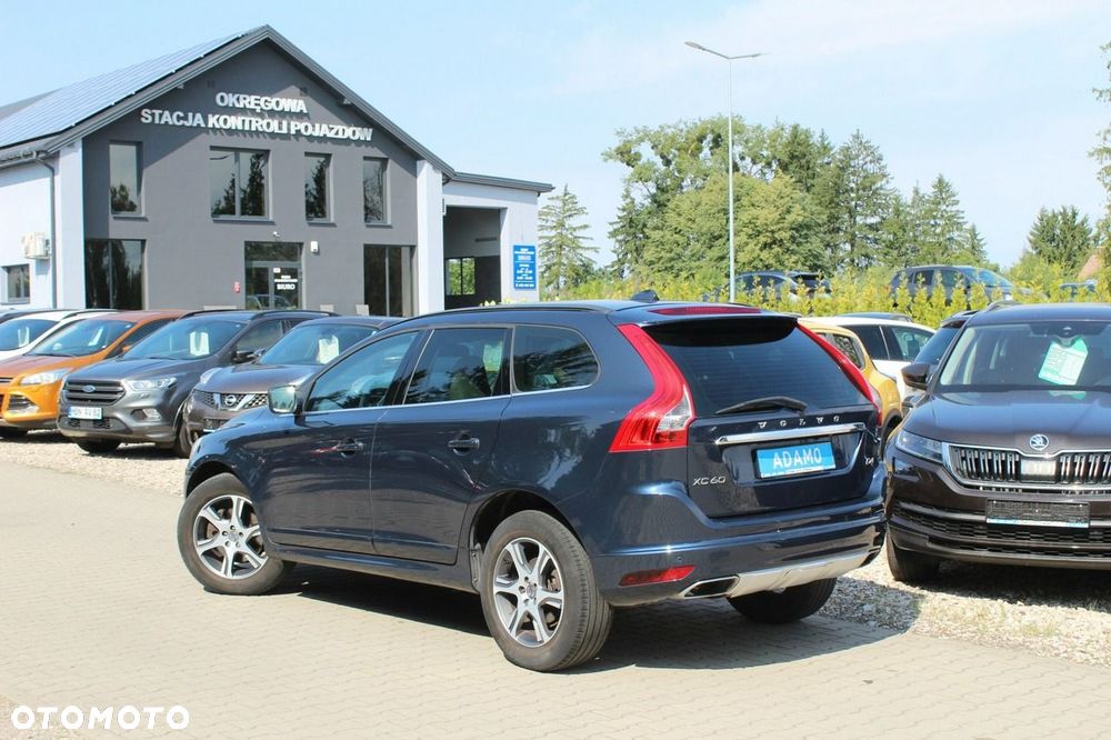 Volvo XC 60 D4 Drive-E Momentum - 5