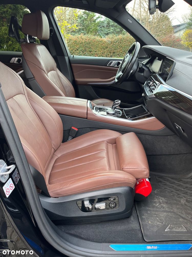 BMW X5 xDrive40i - 9
