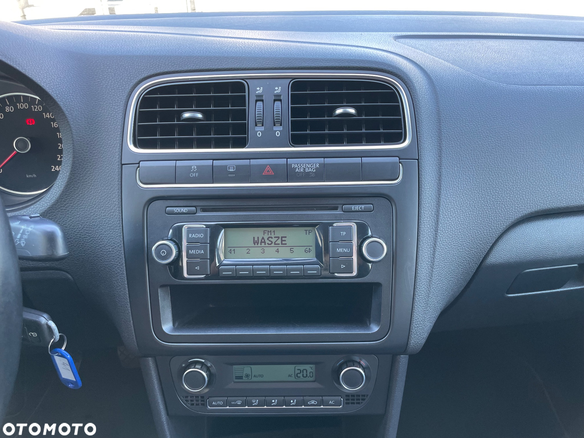 Volkswagen Polo 1.6 TDI Comfortline - 21