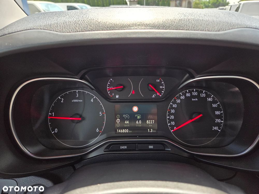 Opel Combo 1.5 CDTI Enjoy S&S - 34