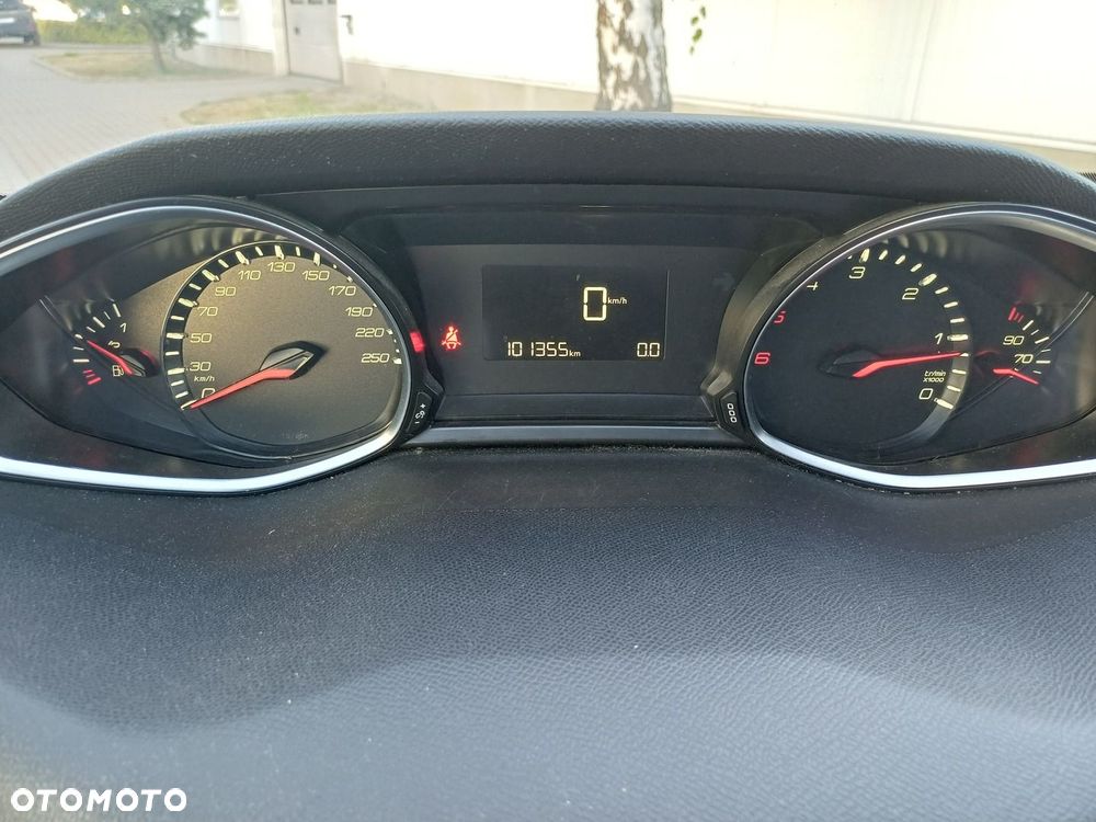 Peugeot 308 - 28