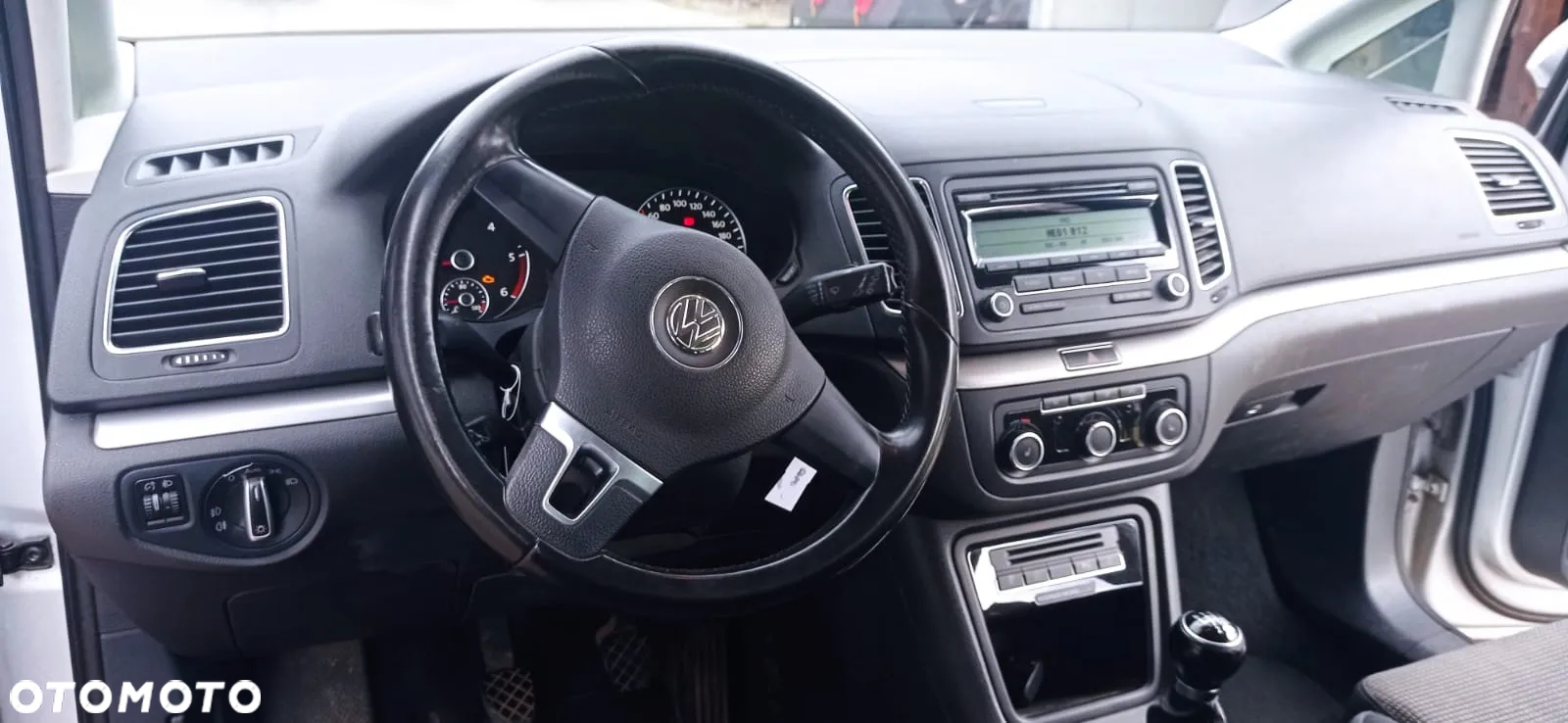 Volkswagen Sharan - 10