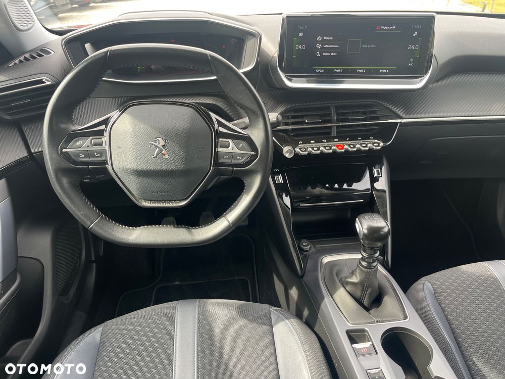 Peugeot 2008 BlueHDi 110 Allure - 19