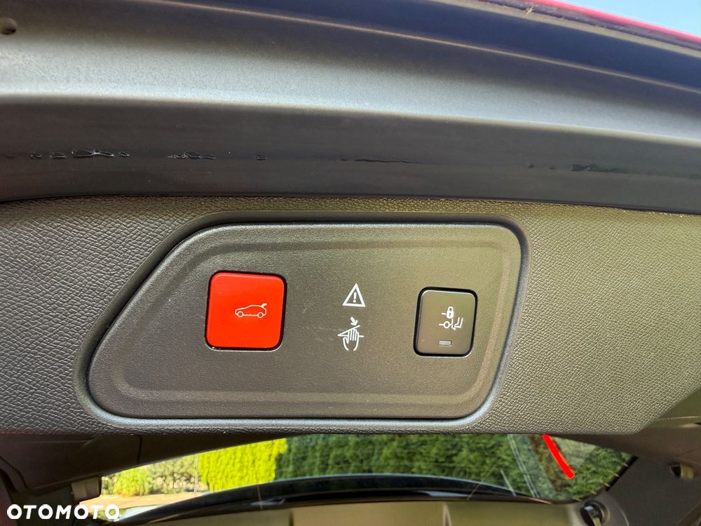 Peugeot 3008 PureTech 180 Stop & Start GPF EAT8 GT - 9